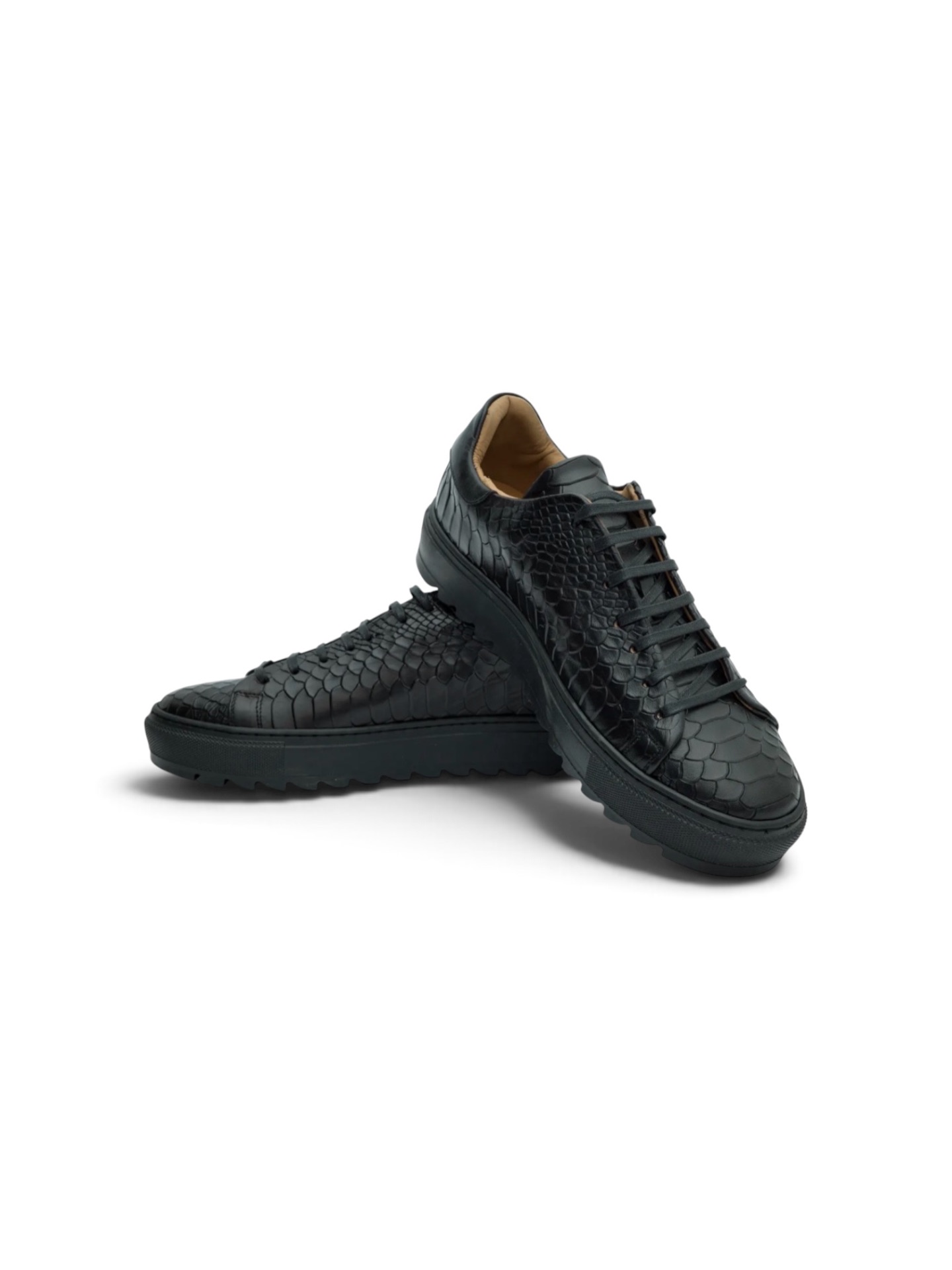 Lágir skór Black Shark Sole