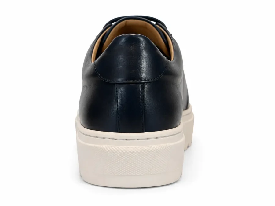 Low Sneakers Shark Sole