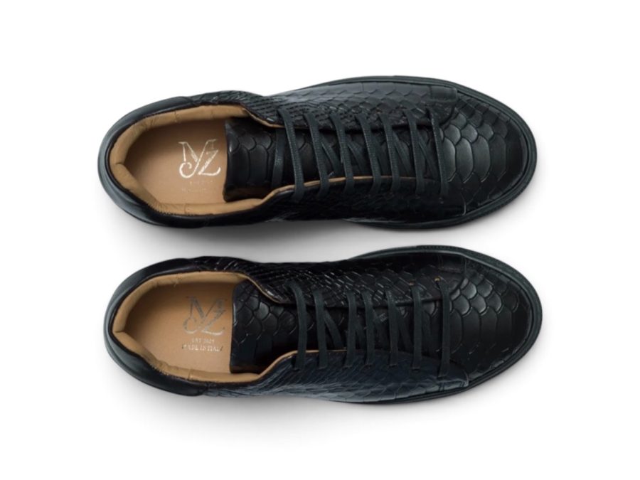 Low Sneakers Black Shark Sole