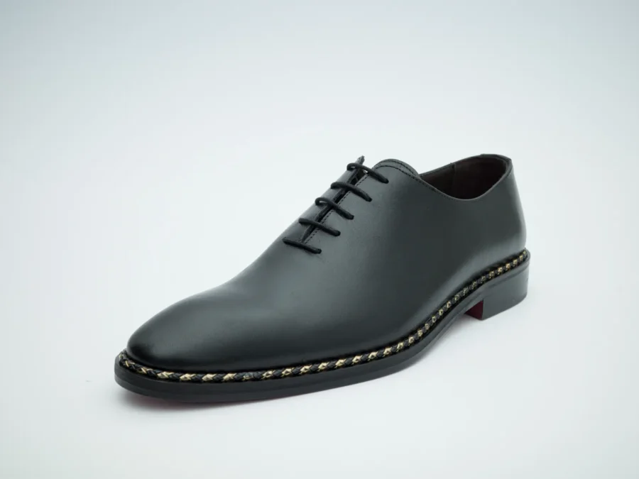 Oxford Wholecut Black