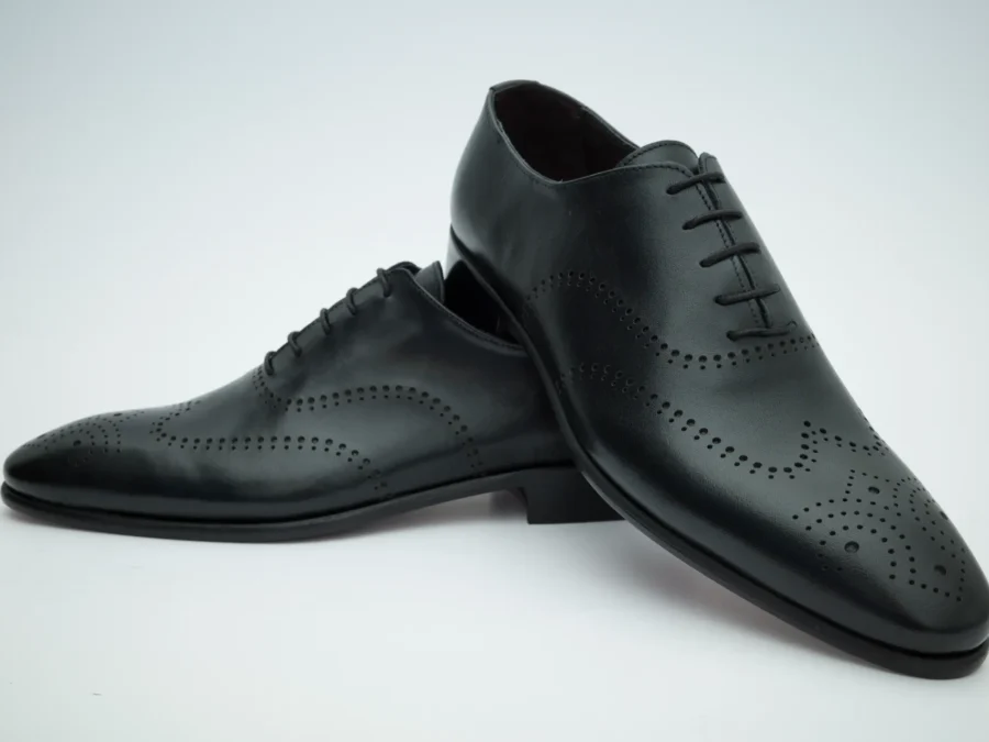 Oxford Black with Brogue Design