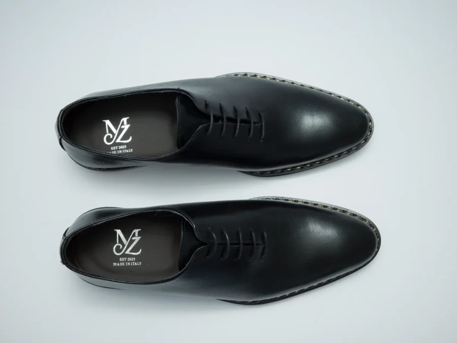 Oxford Wholecut Black
