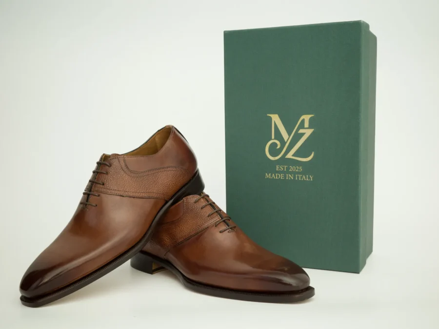 Derby in Brown Leather with Details