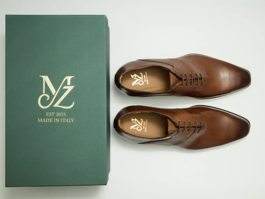 Derby in Brown Leather with Details