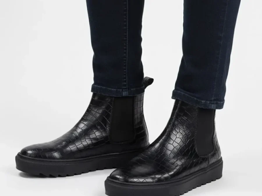 Beatles Black Shark Sole