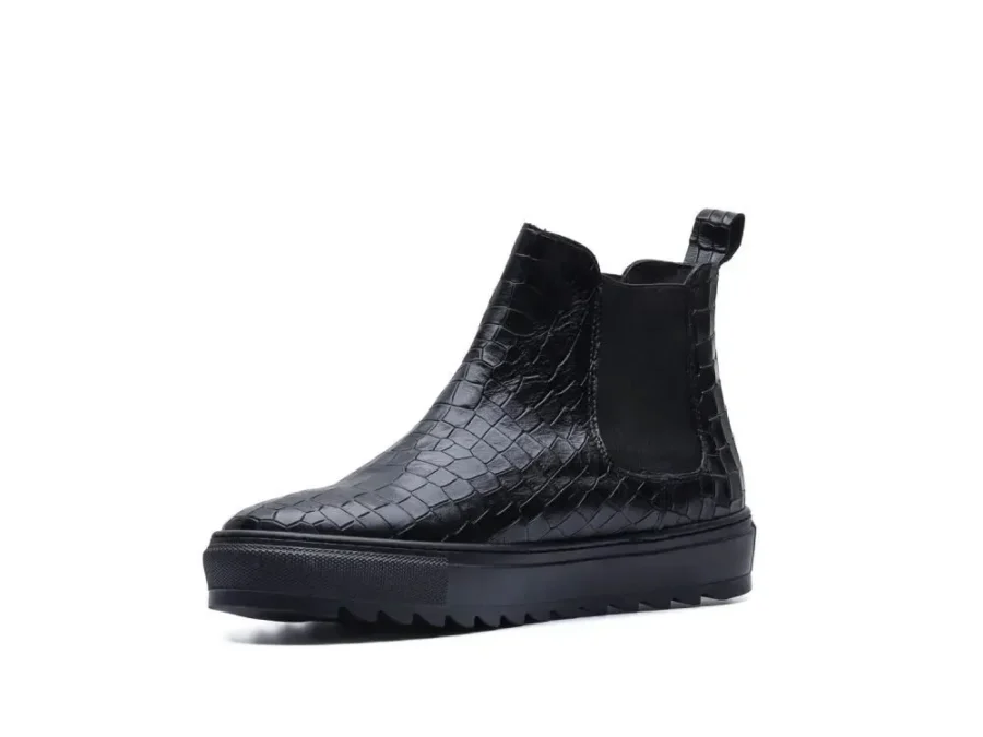 Beatles Black Shark Sole